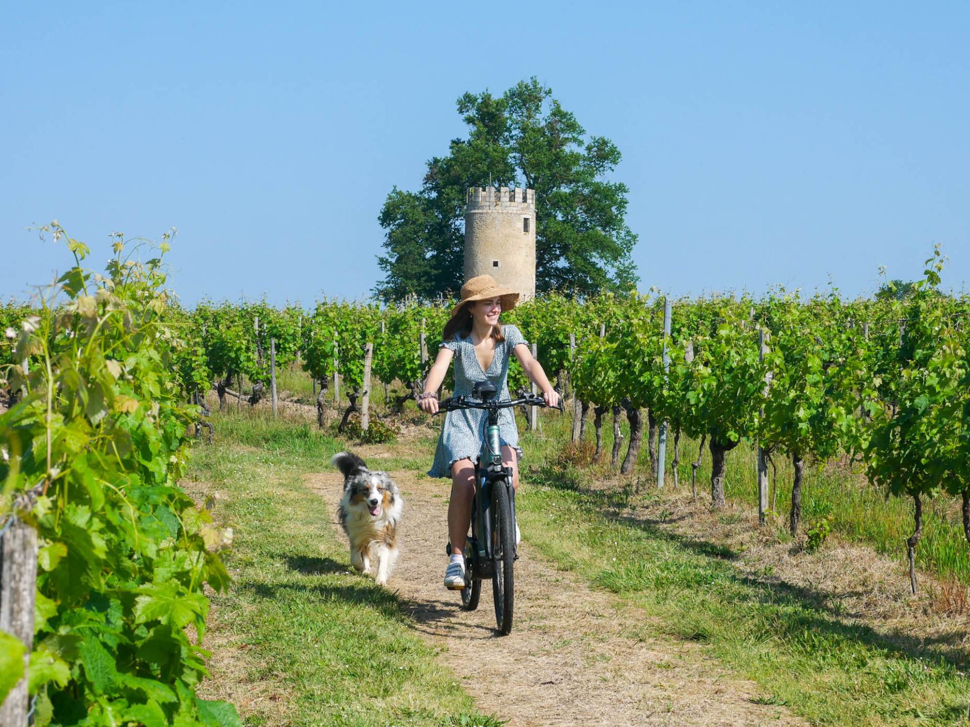 Vélo au château Vieille Tour - Romane & Alexandre - Le temps d’un week-end