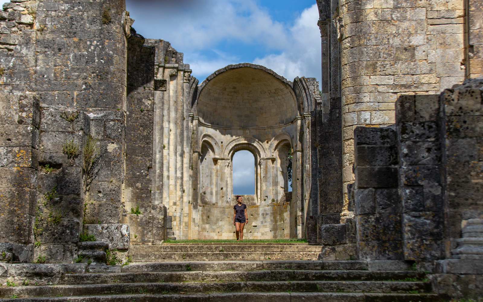 Abbaye de La Sauve-Majeure sur le Chemin d'Amadour en Entre-deux-Mers
